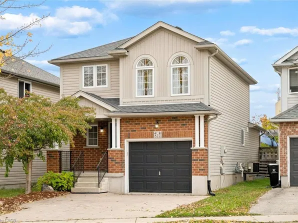 822 Whitecap Ave, Waterloo, ON N2K 4L4