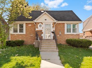 3206 Maple Ave, Brookfield, IL 60513
