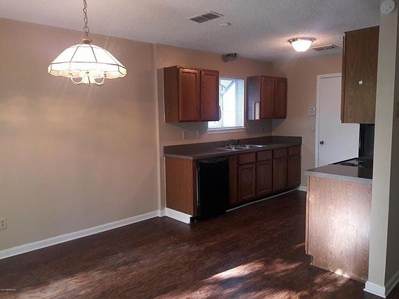 4th image of 2568 W Eiffel Cir