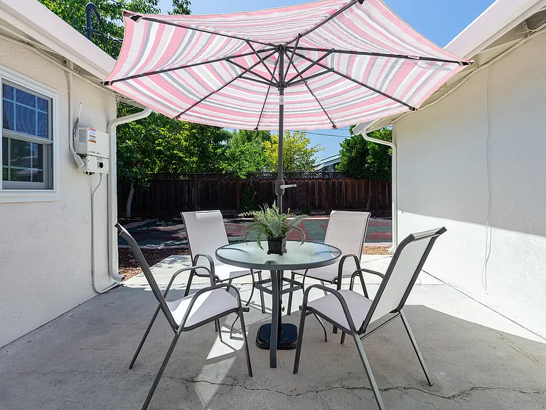 1495 Lamore Dr — Photo 14