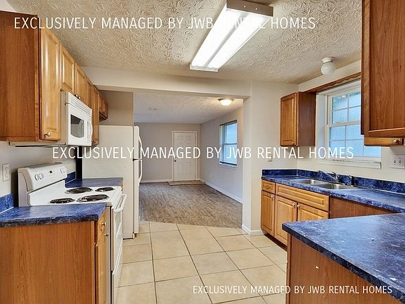 3rd image of 1634B Hammond Blvd