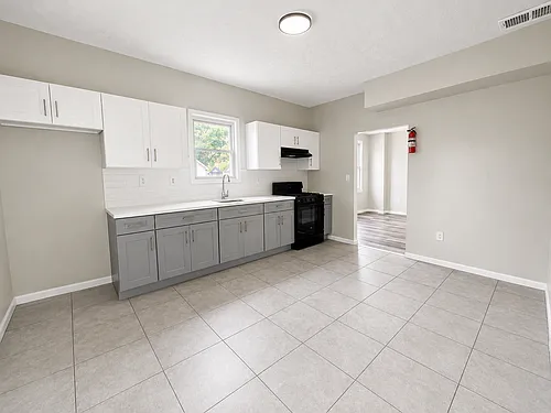 124 Sunset Ave #2 Photo 1