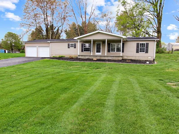 1851 Outer Lake Rd, Princeton, IN 47670