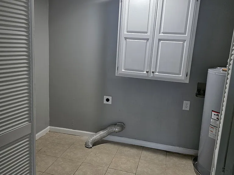 4624 Conner Rd — Photo 15