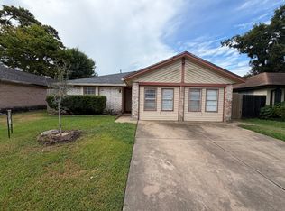 1430 Pi Cir, Pasadena, TX 77504