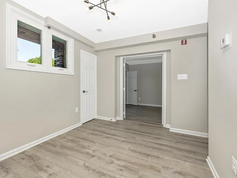 205 N Market St #2D — Photo 14