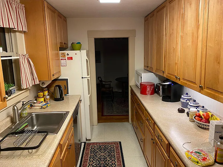 131 N Main St — Photo 12