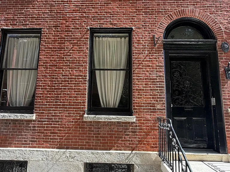 1211 Spruce St #2F — Photo 10