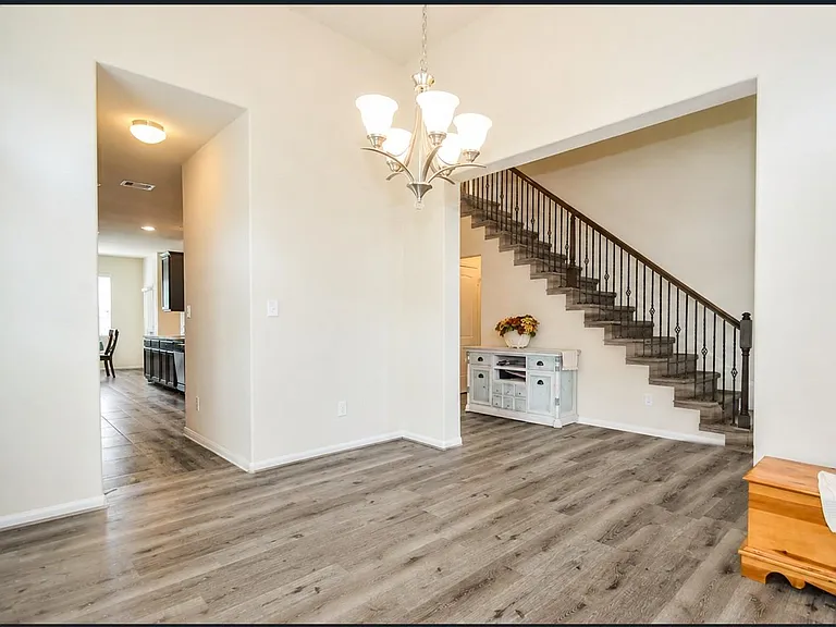 2214 Granite Park Ln — Photo 3