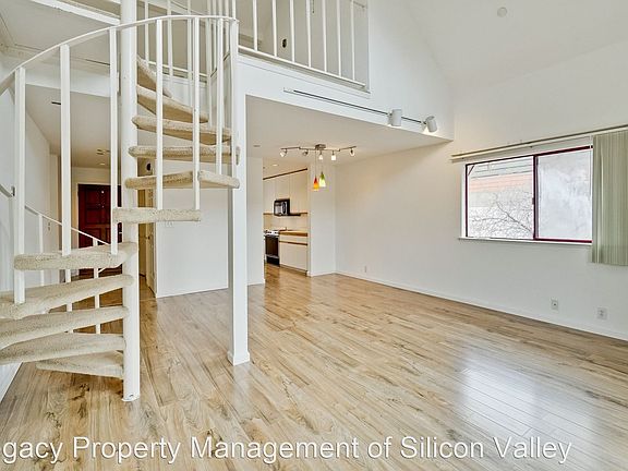 5th image of 4149 El Camino Way APT E