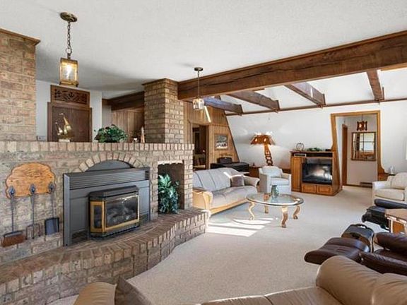 2nd image of 1047 NW Torch Lake Dr
