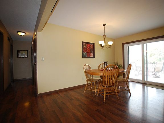 5th image of 2171 332nd Ave