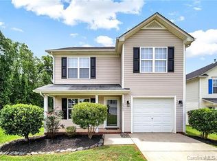 2907 Pirates Pl, Charlotte, NC 28216