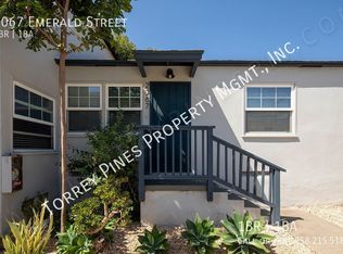2067 Emerald St, San Diego, CA 92109