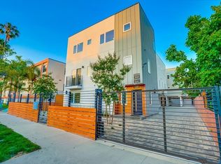 Come home to these Modern Townhomes in Hollywood!, Los Angeles, CA 90038