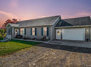 3720 Castle Rd, North Branch, MI 48461