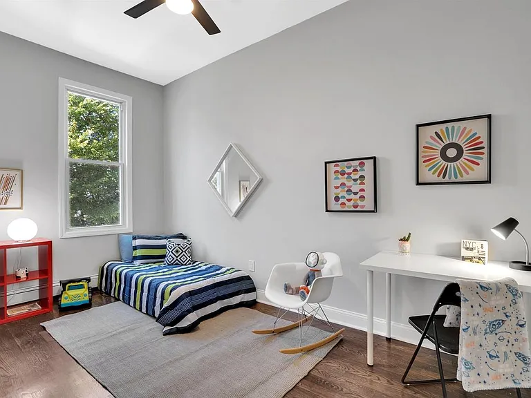403 Liberty Ave — Photo 10