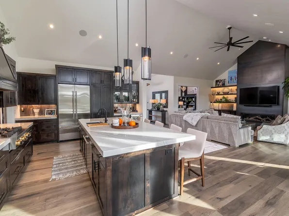 62825 Montara Dr, Bend, OR 97701