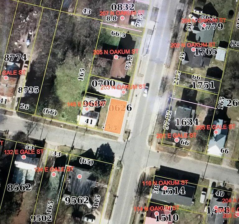 1st image of 201 N Oakum St