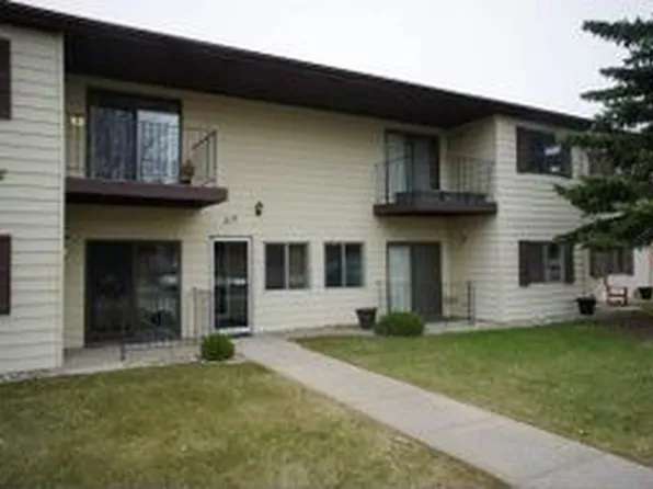 815 32nd Ave N #4, Fargo, ND 58102