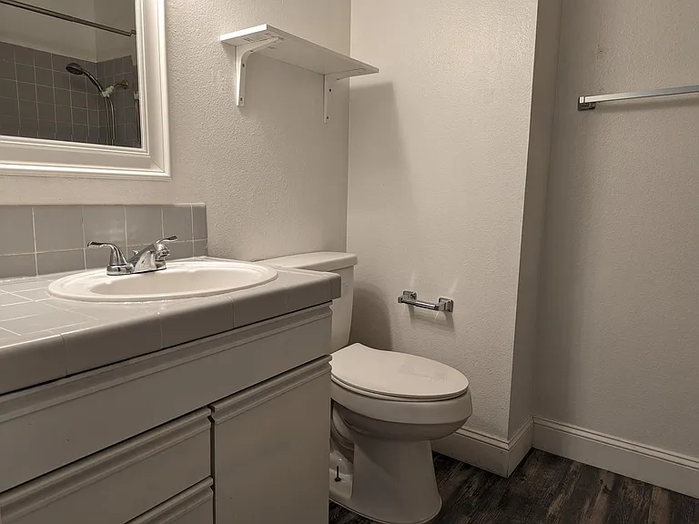 8906 Lanier Way #C — Photo 25