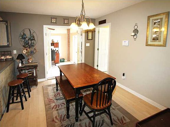 4th image of 1522 Lighthouse Ct