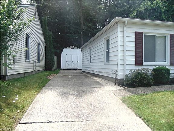 5th image of 114 Robinwood Blvd