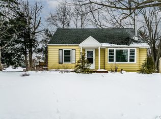 400 Homewood Dr, Fayetteville, NY 13066