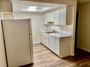 1807 W Parkway Dr APT B, Piqua, OH