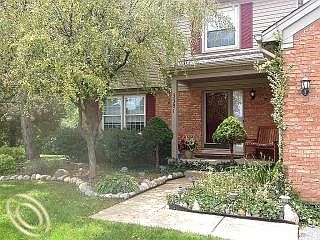 1st image of 3381 Bennington Dr