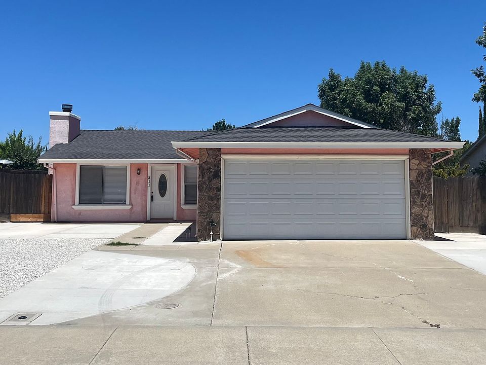 1st image of 311 Yosemite Dr
