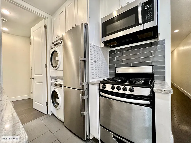 93 India St #1D — Photo 5