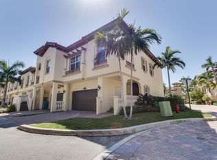 3136 Waterside Cir, Boynton Beach, FL 33435