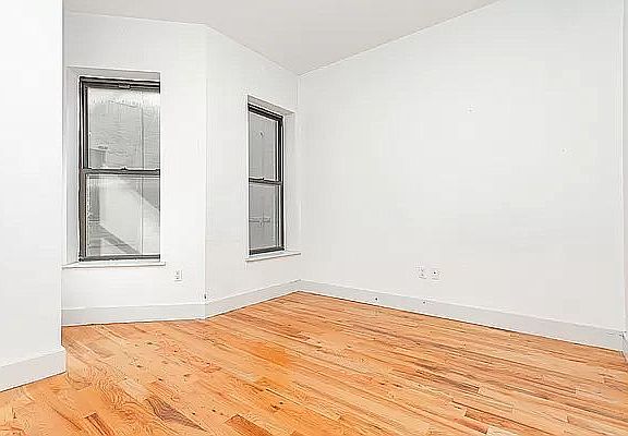 5th image of 477 Park Pl APT 4