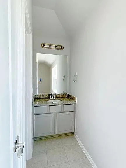 440 Round Lake Dr — Photo 23