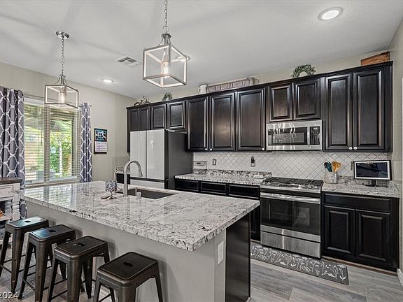 3rd image of 8149 Old Skye Ct