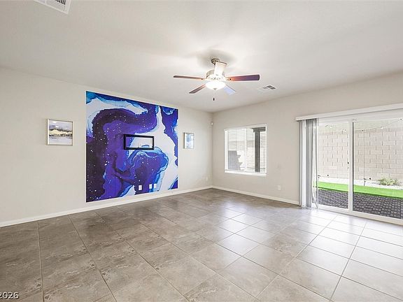 3rd image of 3819 Andorian Ave