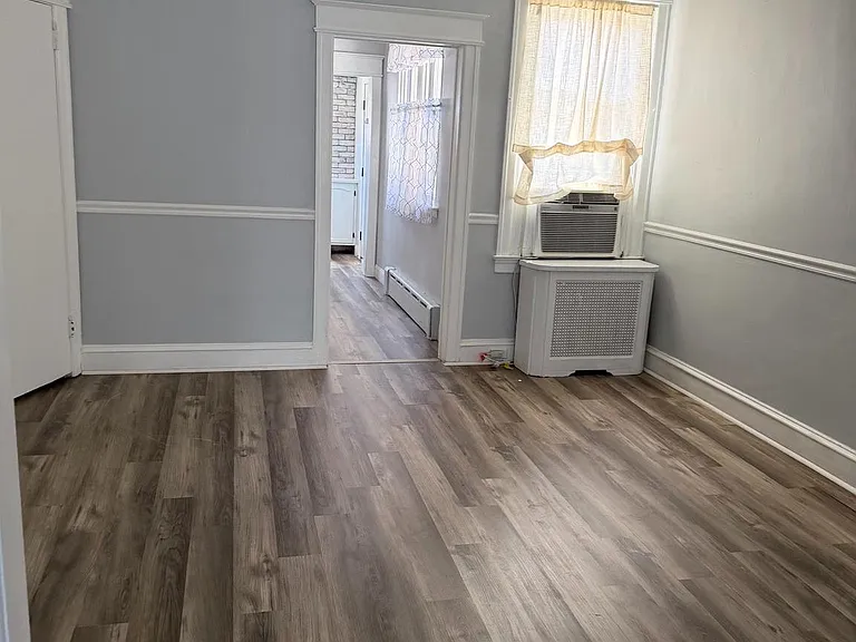 7609 Torresdale Ave — Photo 3