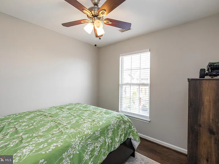 4004 Meadow Trail Ln — Photo 21