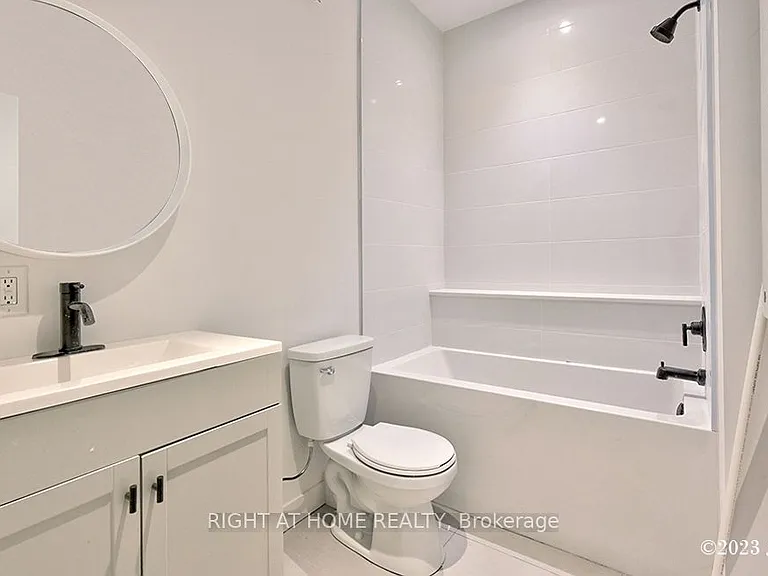48 Lanark Ave #B — Photo 5