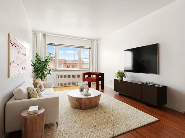 612 17th St, Brooklyn, NY 11218