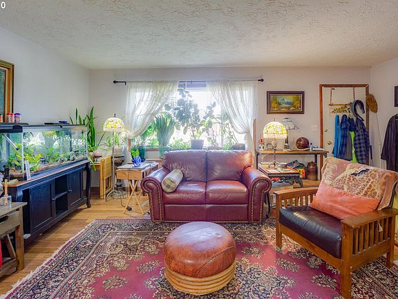 5th image of 7502 NE 133rd Ave