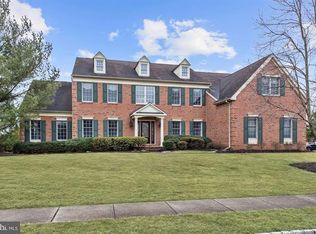 132 Oakmont Dr, Moorestown, NJ 08057