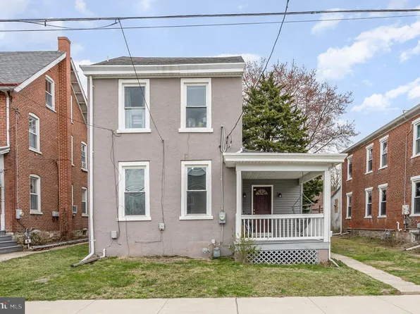 39 S 5th St, Oxford, PA 19363
