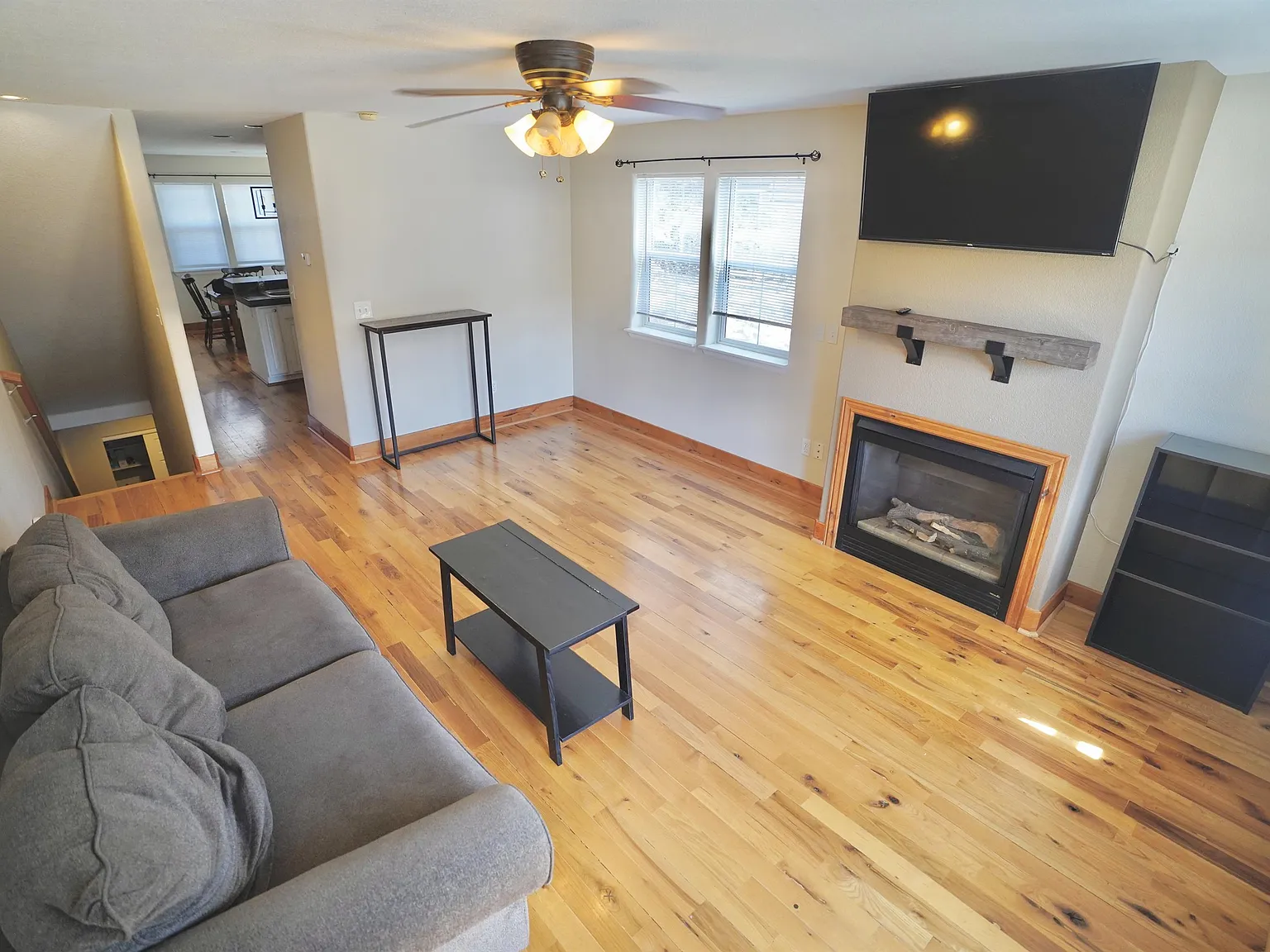 3 bed, 1750 sqft, $3,600 — Photo 3