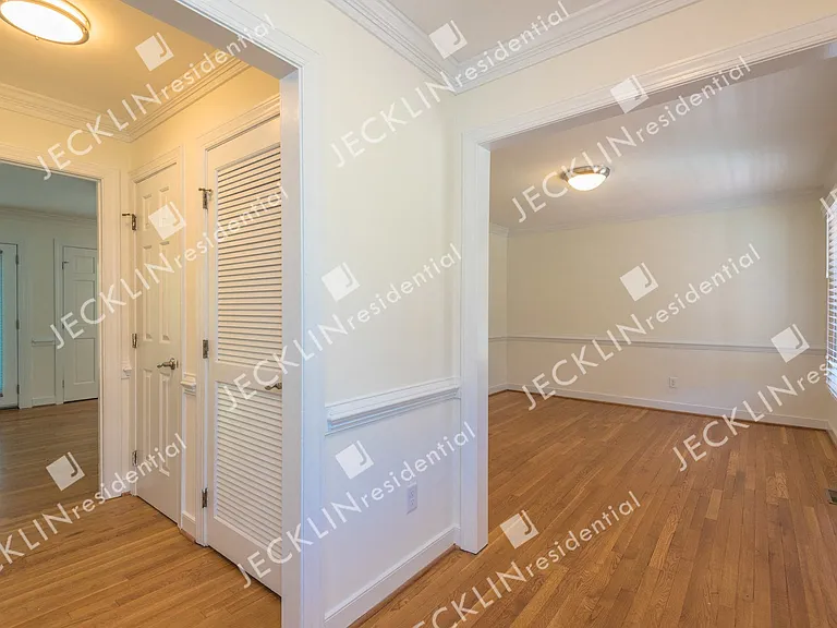 12515 Cutler Ridge Dr — Photo 20