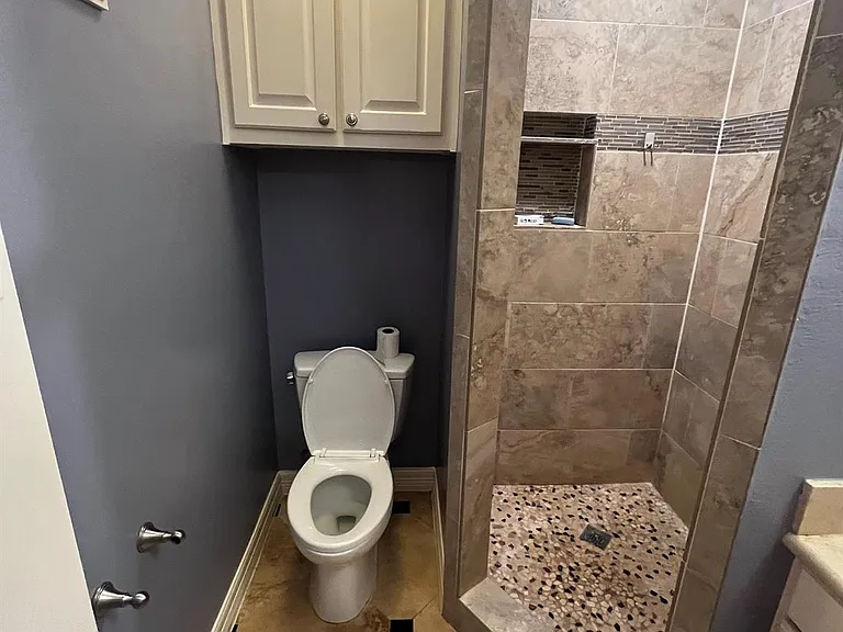 12418 Plumbrook Dr — Photo 12