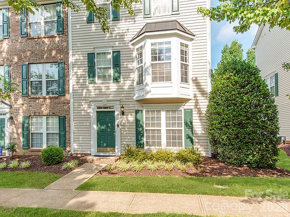 3rd image of 12117 Harrison Steel Dr