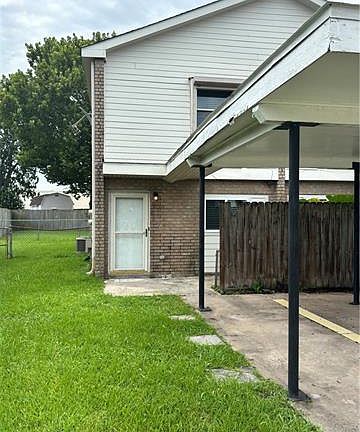 2nd image of 8600 International Ct