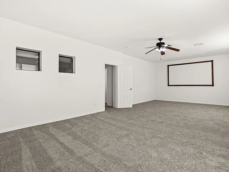 1247 E Kenwood St — Photo 14
